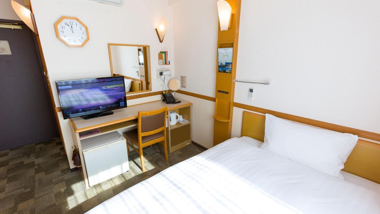 Toyoko Inn Tokyo Monzen-Nakacho Eitaibashi Экстерьер фото