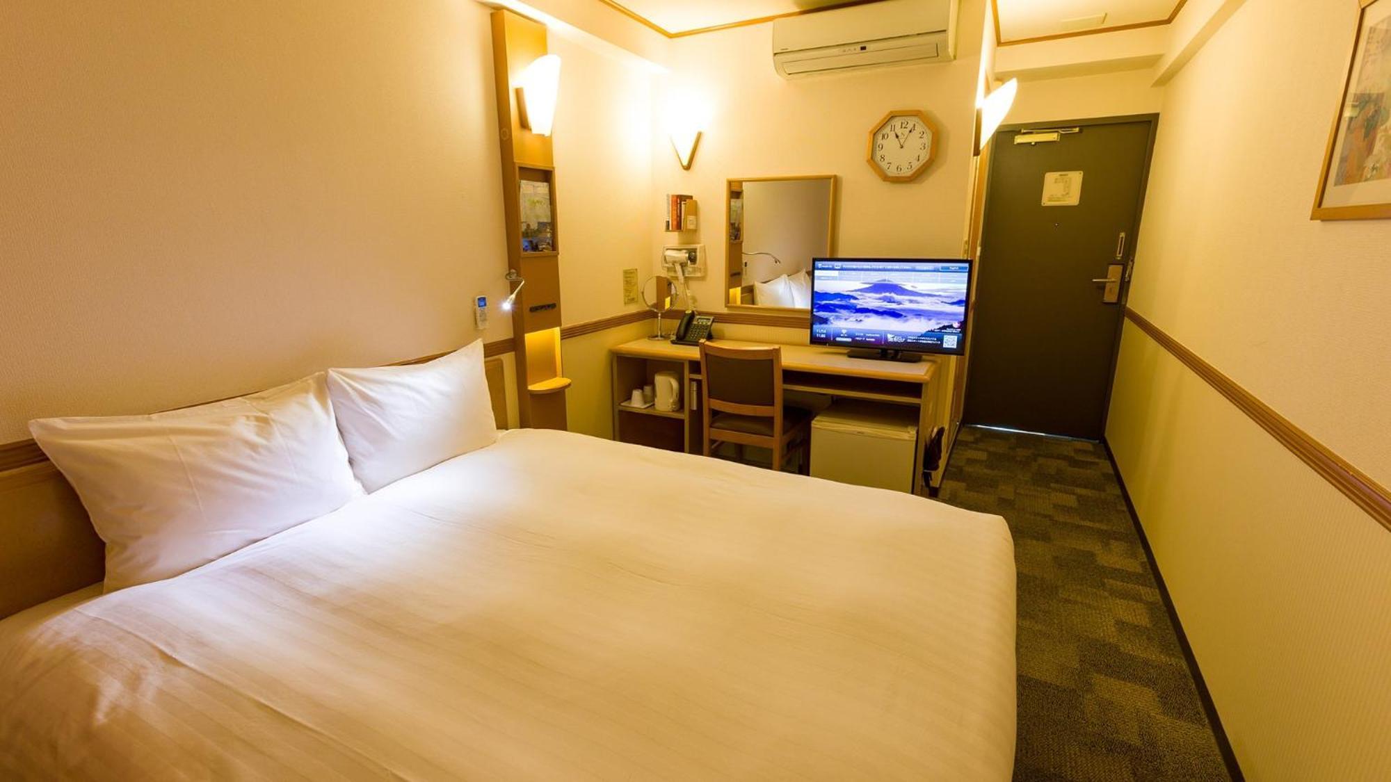 Toyoko Inn Tokyo Monzen-Nakacho Eitaibashi Номер фото