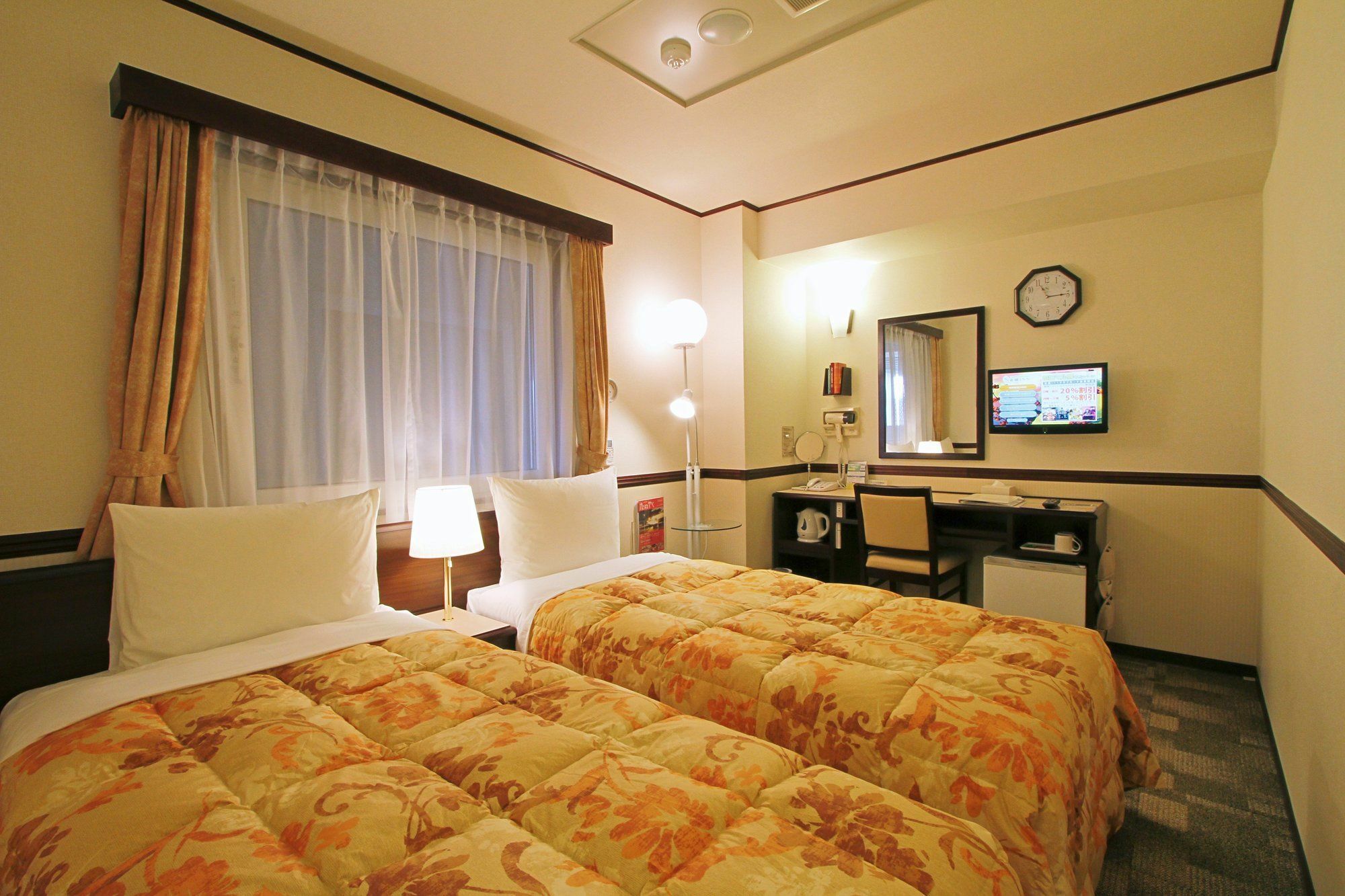 Toyoko Inn Tokyo Monzen-Nakacho Eitaibashi Экстерьер фото
