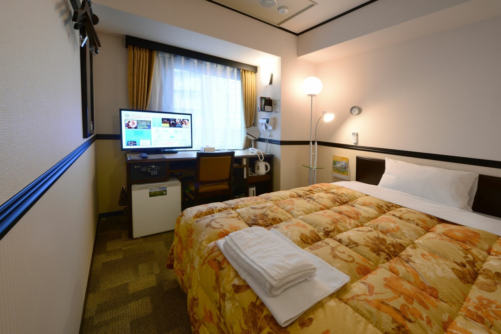 Toyoko Inn Tokyo Monzen-Nakacho Eitaibashi Экстерьер фото